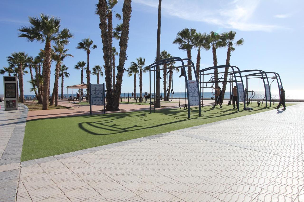 Apartamento Frente Al Mar Malaga Ngoại thất bức ảnh